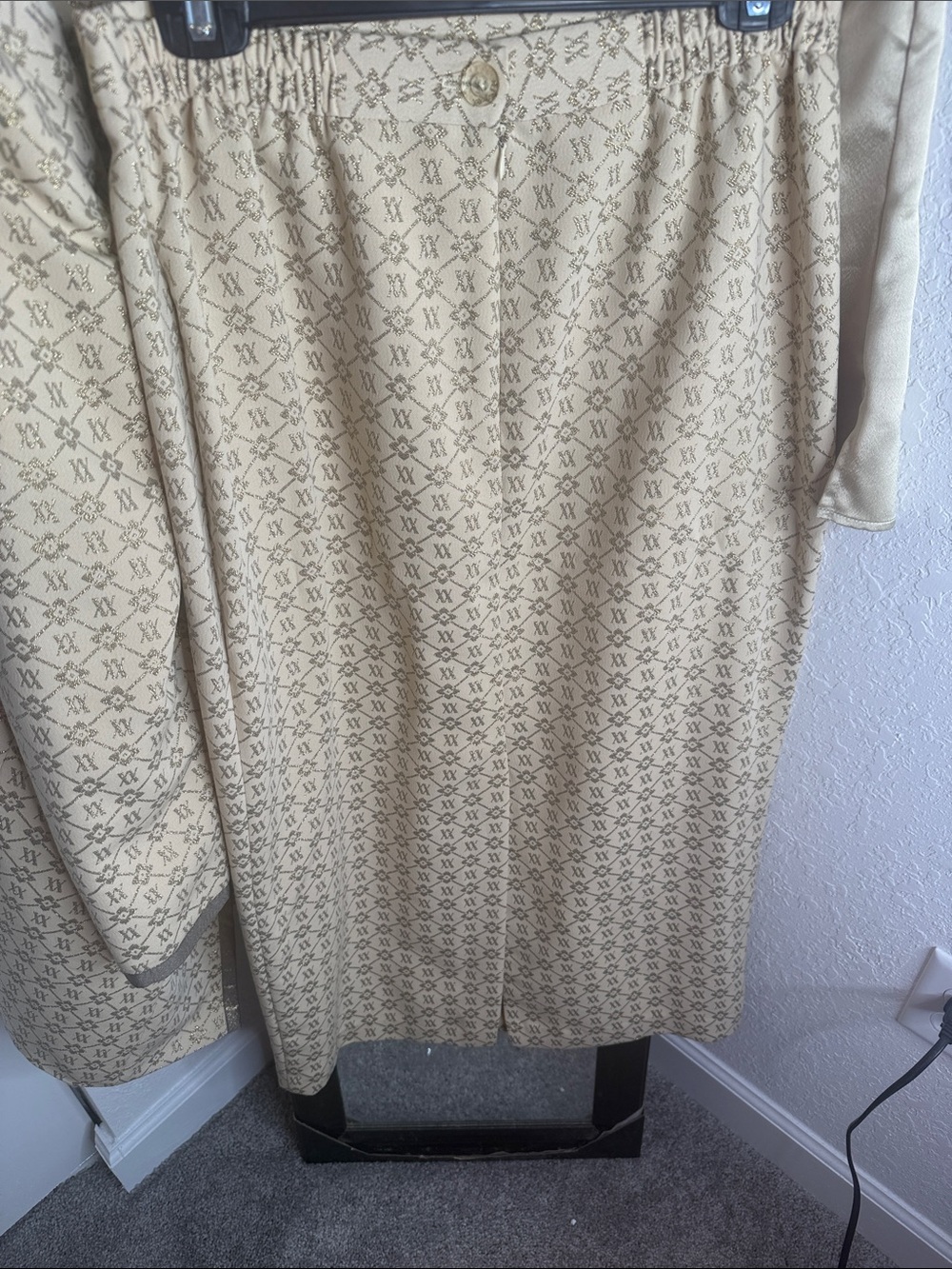 Cicara Cream Patterned Skirt Set with Hat - Picture 7 of 9